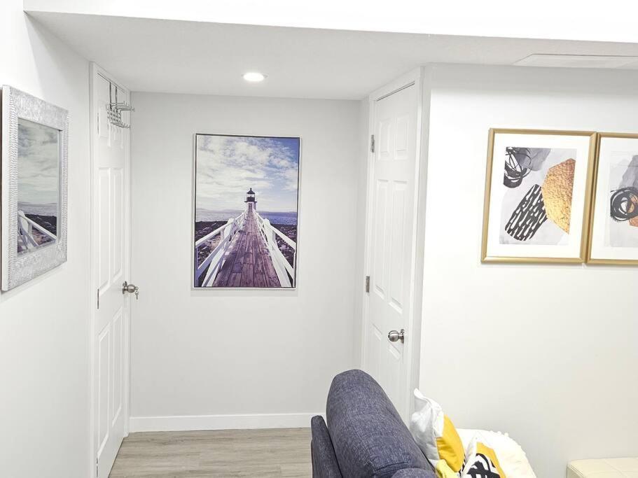 Cozy Suites In Calgary Area Balzac エクステリア 写真